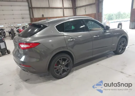 2018 Maserati Levante Granlusso z USA, uszkodzony, nr VIN ZN661XUL8JX279029